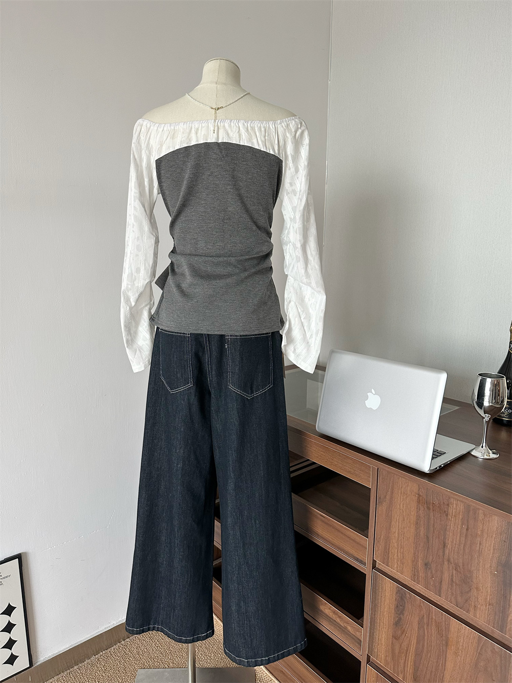 Korean Contrast Color Long Sleeve One-Shoulder Pullover Shirt Slimming Versatile Top