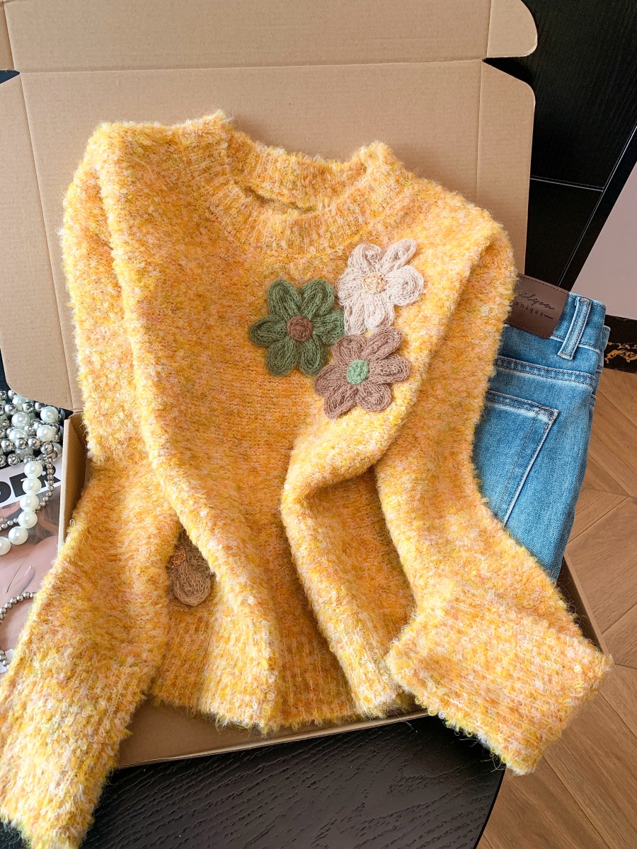 Korean Style 3D Floral Crew Neck Sweater Women Loose Knit Candy Color Short Top
