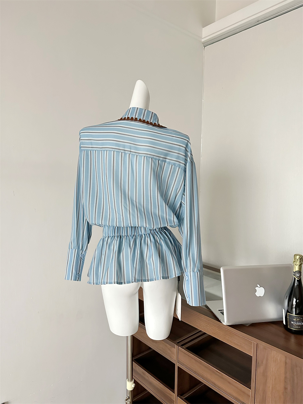 Women's Blue Long Sleeve Striped Shirt French Chic Loose Fit Top